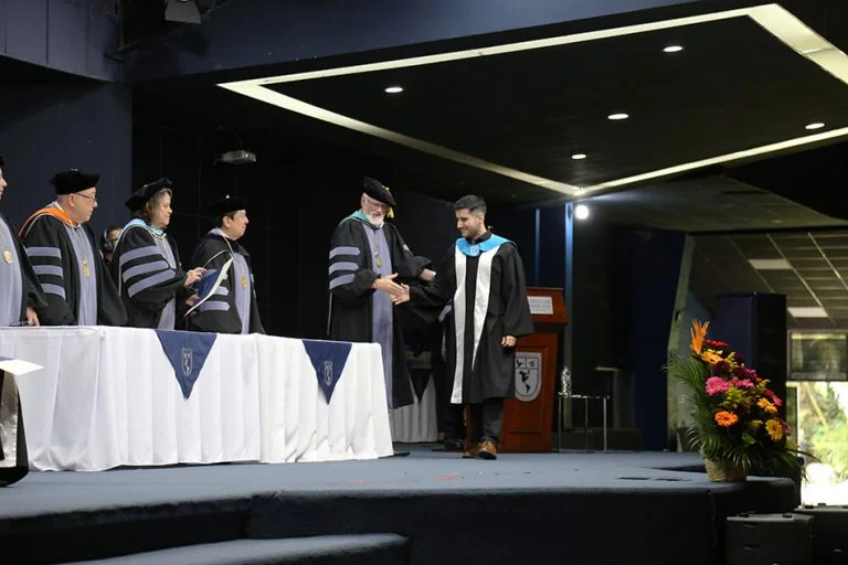 UPANA - Graduaciones