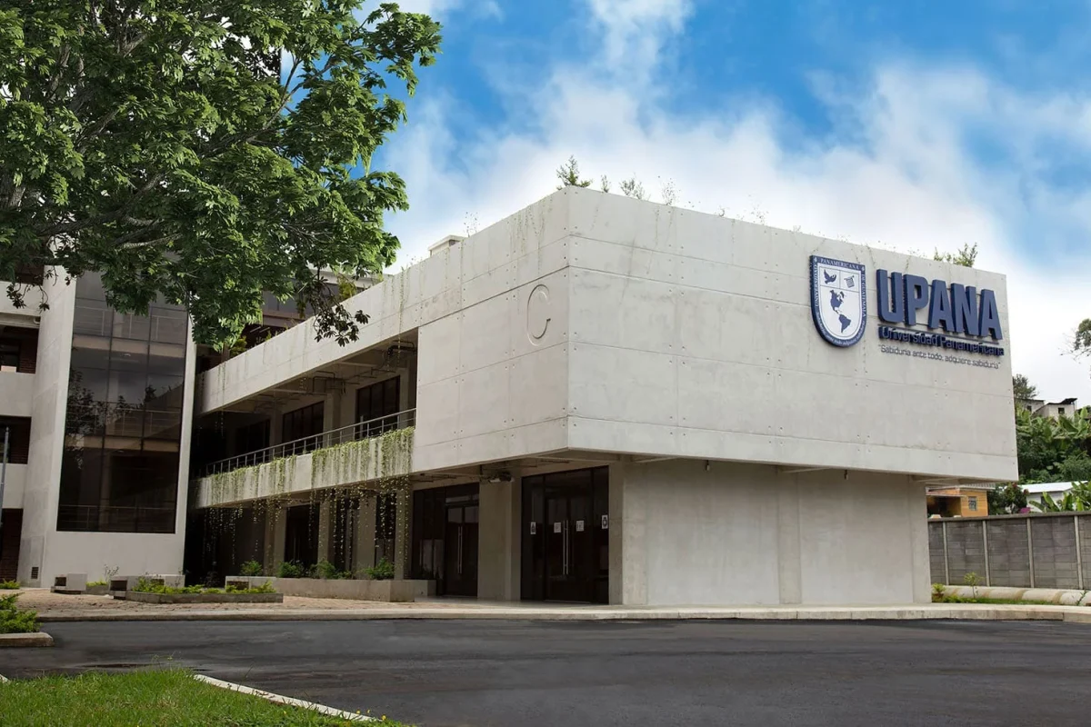 UPANA Campus Cobán